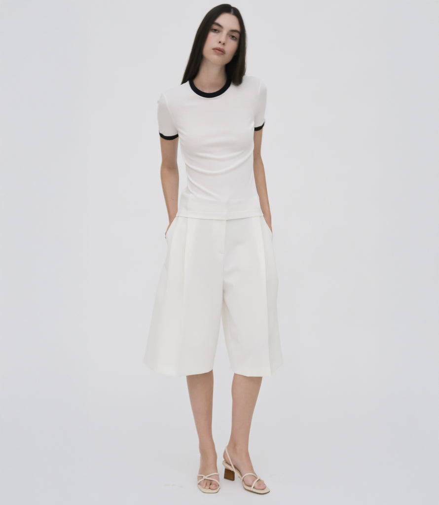CONTRAST RIB T-SHIRT