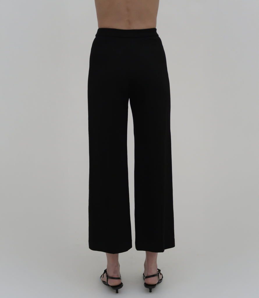 Pull On Cropped Straight Pant