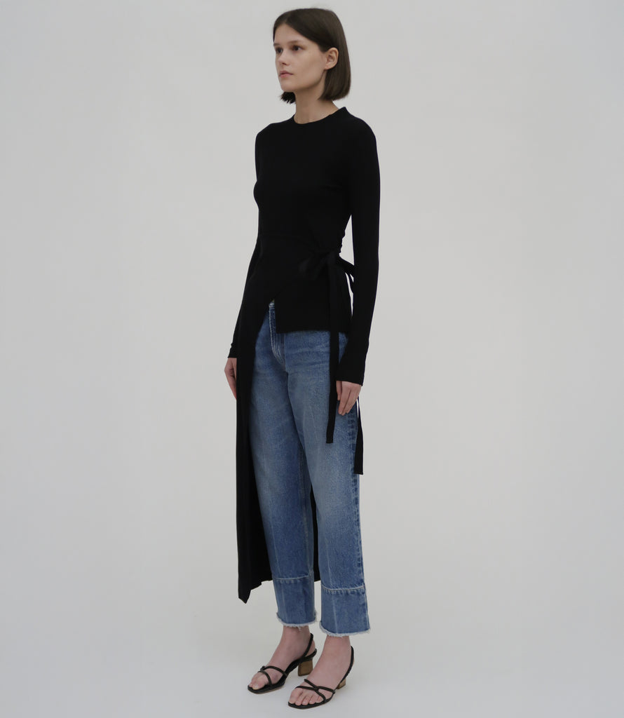 Long Sleeve Split Apron T-Shirt