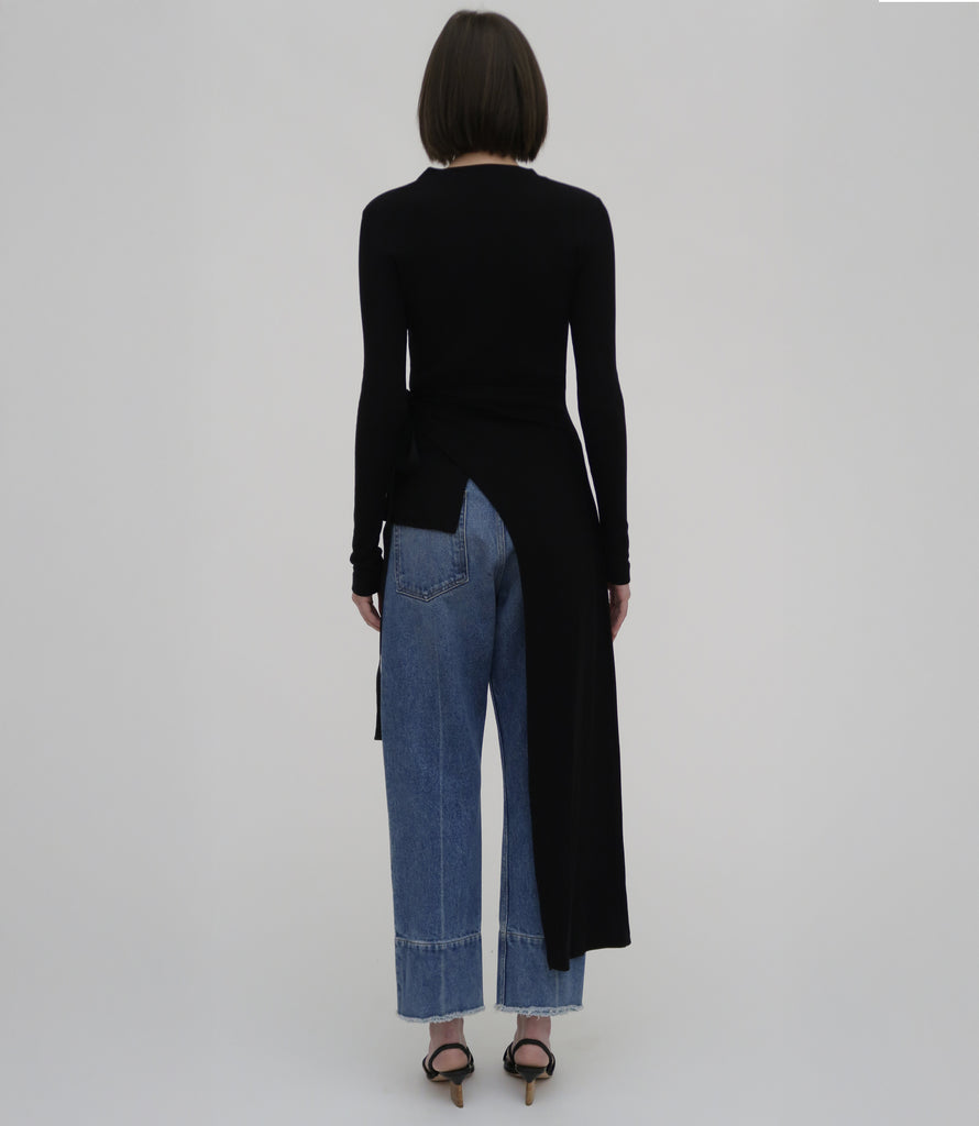 Long Sleeve Split Apron T-Shirt