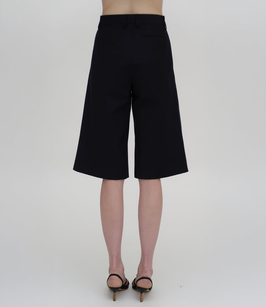 BERMUDA SHORT - STRETCH COTTON SHANTUNG